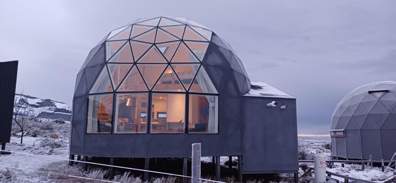 Dome With Stunning Glacier & Mountain Views プエルト・ナタレス エクステリア 写真